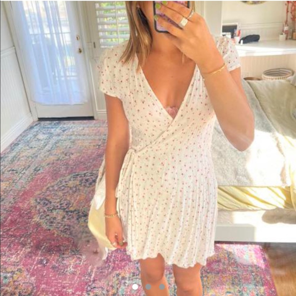 NWOT Brandy Melville wrap mini dress